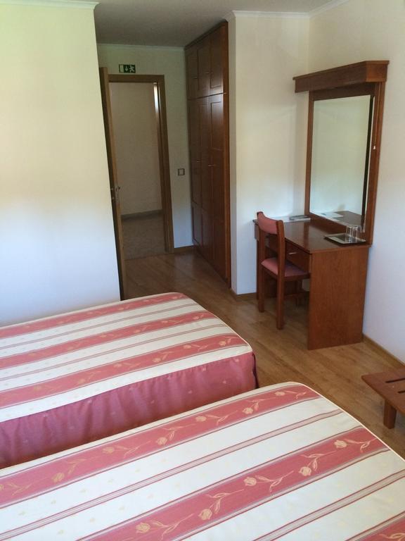 Отель Residencial Sao Jose E Residencial Aguas Santas Термаш-де-Сан-Педру-ду-Сул Номер фото