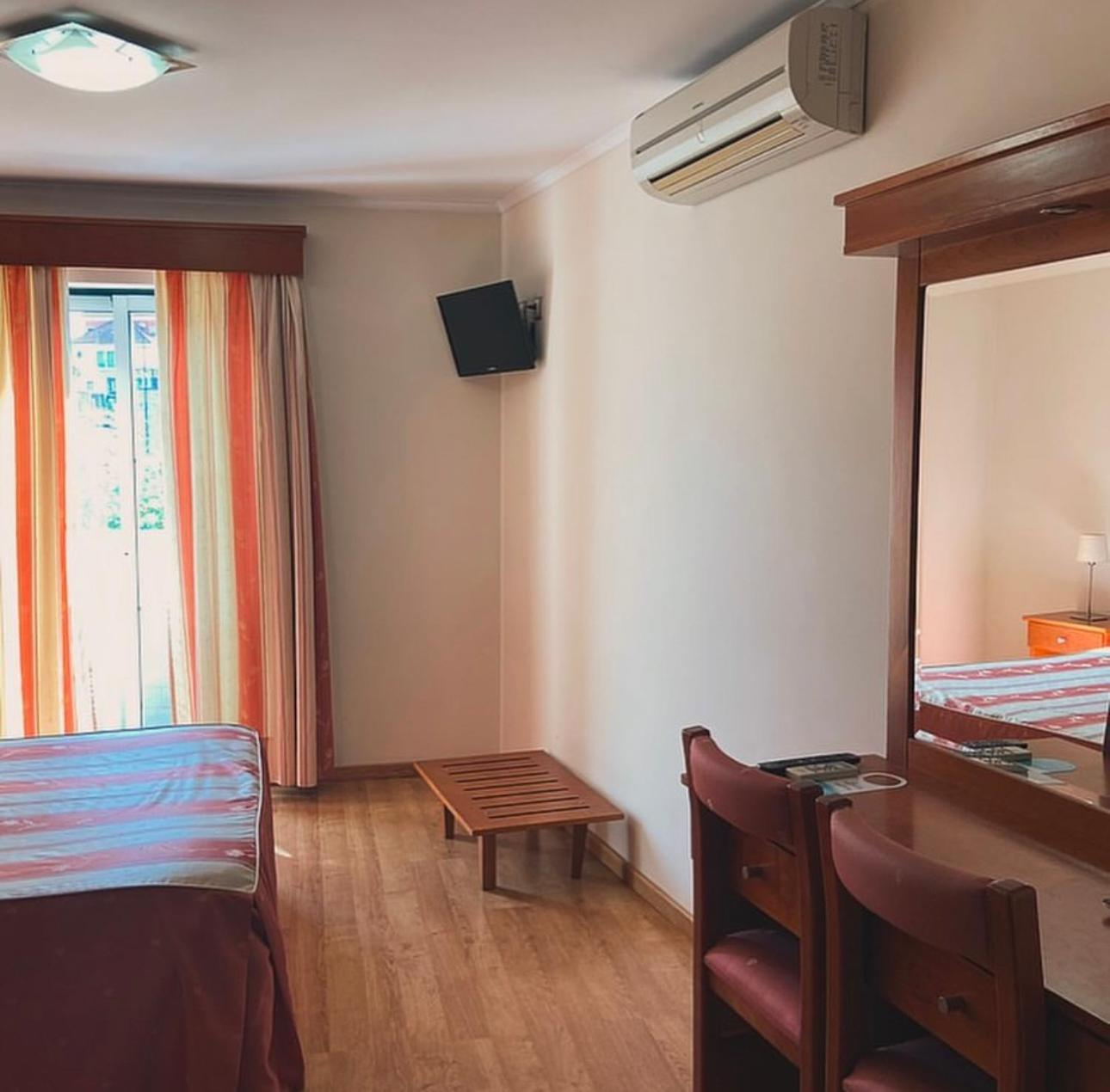 Отель Residencial Sao Jose E Residencial Aguas Santas Термаш-де-Сан-Педру-ду-Сул Экстерьер фото