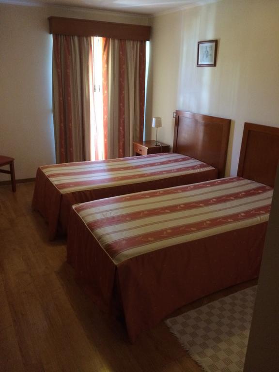 Отель Residencial Sao Jose E Residencial Aguas Santas Термаш-де-Сан-Педру-ду-Сул Номер фото